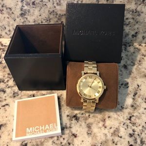 Michael kors gold watch